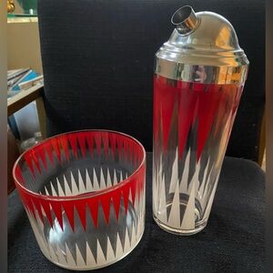 1960s Cocktail Shaker W Lid & Matching Ice Bucket Backgammon Pattern Red White